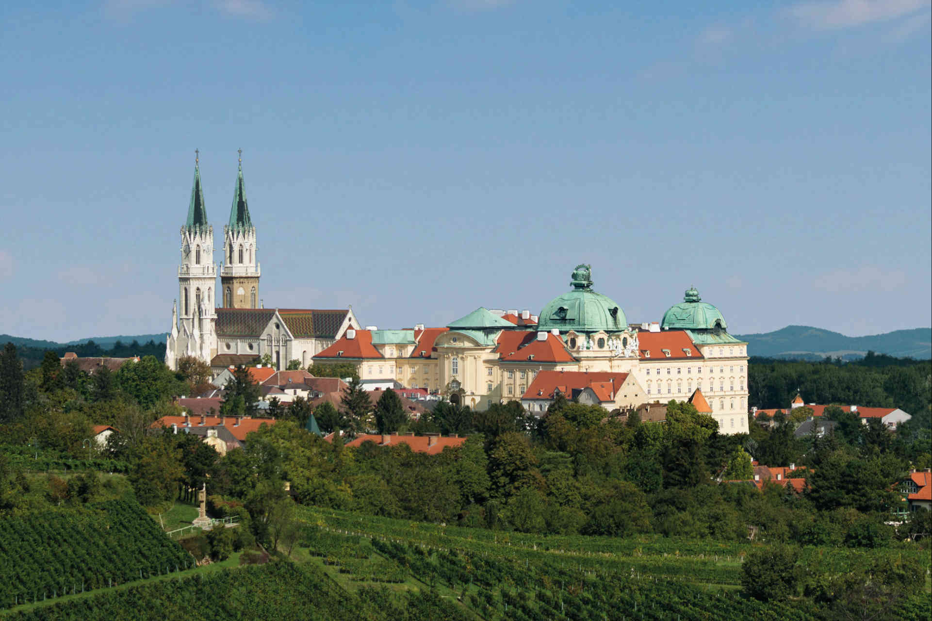 Das Stift Klosterneuburg beherbergt Österreichs ältestes Weingut.© Weingut Klosterneuburg
