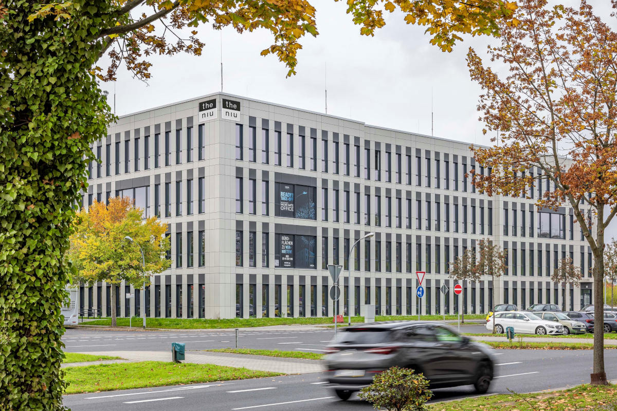 Ab dem zweiten Quartal 2024 sollen die neuen Räumlichkeiten in Berlin Schönefeld fertig eingerichtet sein. © Peter Ruessmann